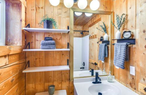 Mtn-View Haven with Hot Tub 9 Mi to Dtwn Bailey - Foto 12