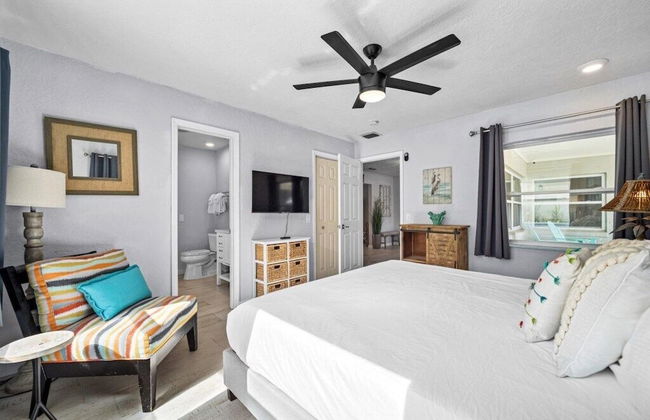 Canal Front Beach Home, Private Pool - Foto 8