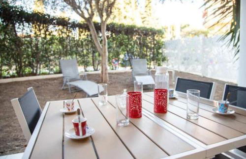 2pieces appartement avec jardin piscine et tennis à Cannes La Bocca - Foto 1