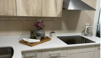 Alojamiento espacioso ideal para visitas en grupo - Photo 1