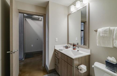 Sable 606 - One Bedroom - Photo 14