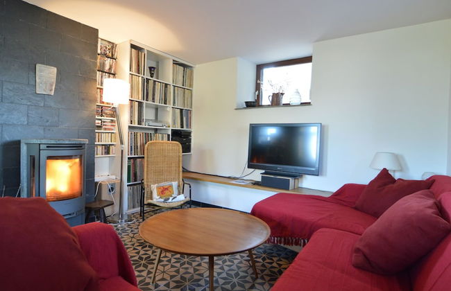 Holiday Home in Izier With Roofed Terrace, Garden, Parking - Foto 14