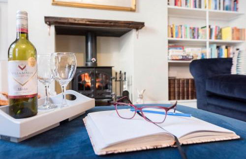 The Book Nook, Woodbridge - Foto 20