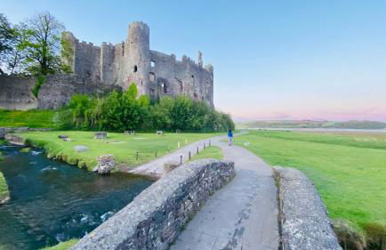 Gordy Hall -Sea facing Welsh cottage with stunning views - Photo 28