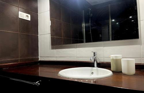 Piso Ático con Terraza y Jacuzzi con vistas a Sol en Madrid Centro - Foto 19