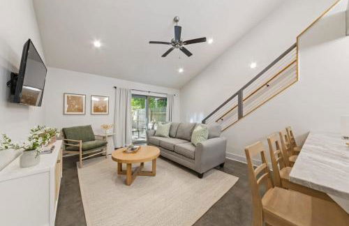 Modern King Bed Patio Central Lafayette - Foto 1