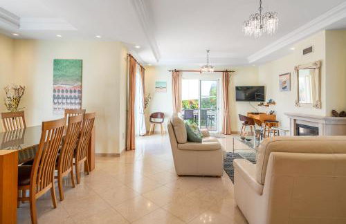 Captivating Villa 600M to Vau Beach - Foto 7