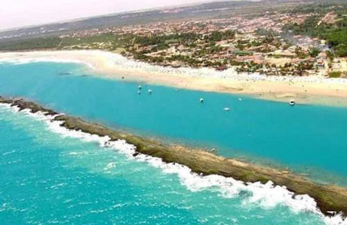 Linda Casa com Piscina em Condomínio Fechado na Praia do Francês - Foto 32