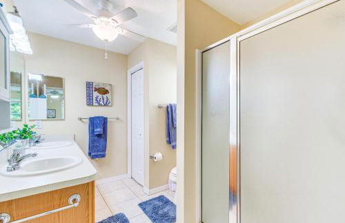 Peaceful Escape with Golf Cart in The Villages! - Foto 13