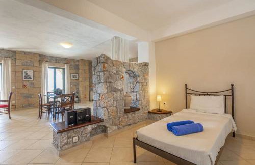 Luxury Villa Nefeli in Stoupa, Private Pool & BBQ - Foto 48