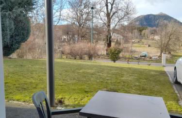 A 5 mns du Puy de Dôme avec Vue imprenable Studio rez de jardin 24m2 neuf à Laschamps - Foto 6