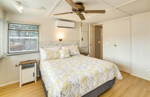 Home 2 Mi to Cedar Creek Lake Bring Your Pets! - Foto 14