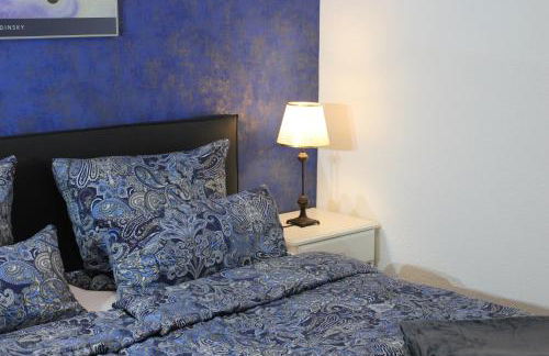 Apartment am Frauenberg - ruhige Lage - Terrasse - Blick ins Tal - Carport mit Wallbox - Self-Check-in - schnelles WLAN - Foto 13