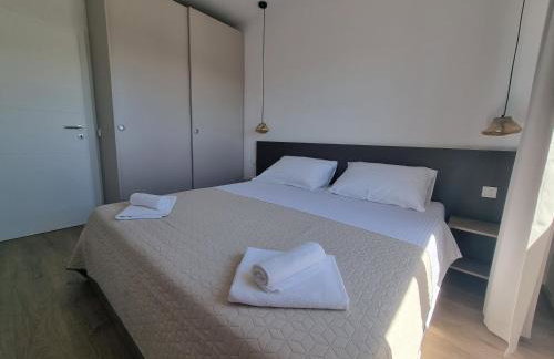 Villa Madison, Spacious Sea View Apartments Near Zadar with heated pool - Photo 72