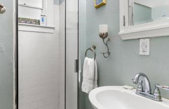 Charming 1923 Cottage at Erehwon Retreat - Foto 13