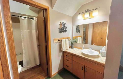 Charming Lutsen Mountain Townhome with Pool Access - Foto 15
