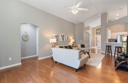 Cozy 4 Bedrooms Next to DisneyPrivate Pool - Foto 26