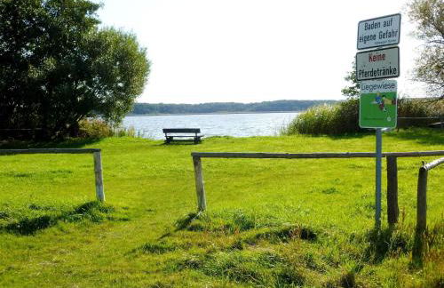 Wooden Holiday Home by Lake Scharmützelsee - Foto 32