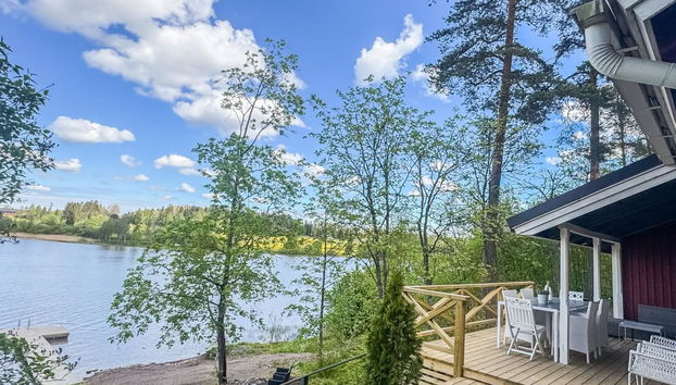 Punatulkku - Photo 3, Inside other