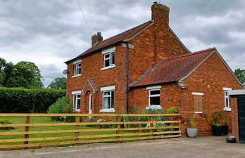 Little Harries Cottage - surrounded by open fields - Foto 13