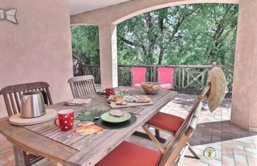 SOUS UN OLIVIER Gîte Le Chêne, au calme avec climatisation et piscine - Foto 18