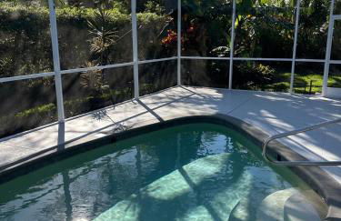 Florida house, 4br 2bt with private pool oasis - Photo 3
