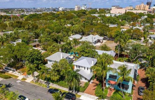 Tropical Estate w/ Guesthouse & Pool. Sleeps 8! - Foto 56