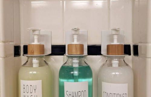 A Rare find - Bright, Warm, Charming Central Austin Home - Photo 23