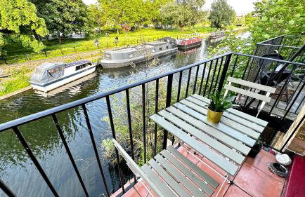 Amazing Location - City of London- 2 Bedroom Stunning Canal View House With Private Garden,Parking & Balcony - Foto 27