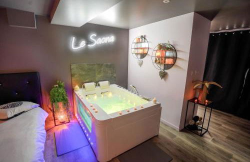 Suite de luxe Balnéo et Cinéma Le Saona - Foto 9