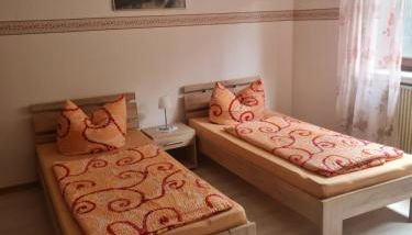 Kleine Wohnung am Radweg - Foto 2