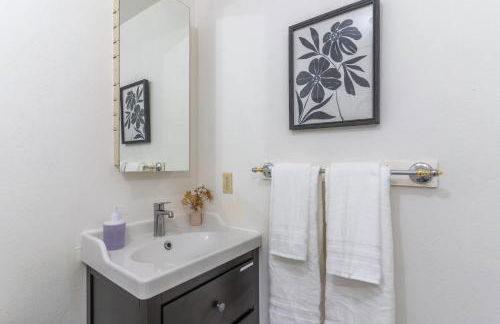 5BR Gem Walk to Microsoft and Near Redmond DT - Foto 18