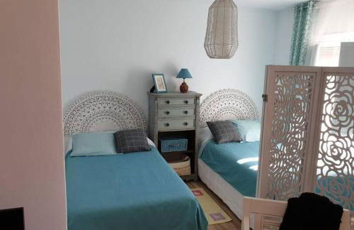 Apartamento con vistas al mar - Photo 25