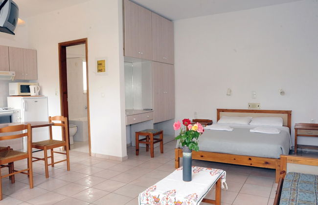 Evilion Hotel - Foto 6