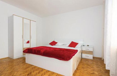 Five-Bedroom Holiday Home In Suhovare - Foto 39