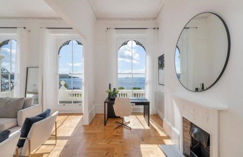 FOX ON THE HOE - Luxury Apartment accommodation - Photo 31