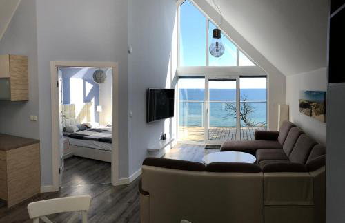 Amber Cliff - Foto 1