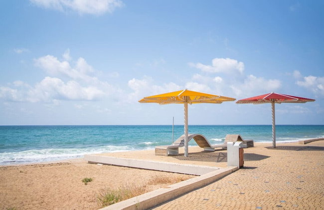 Tranquil Stay Near Beach by Sea N' Rent - Photo 36