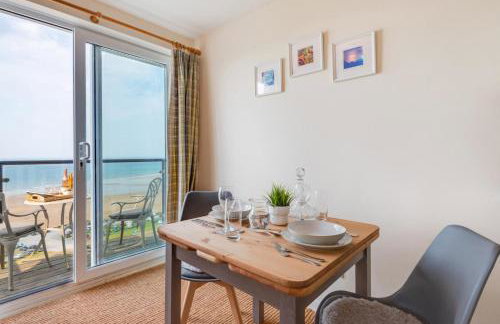 1 Bed in Clifton Court oc-fl30 - Photo 3