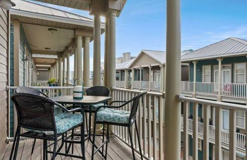 Modern Beach Haüs 4 min walk to beach w/ pool BBQ - Foto 27