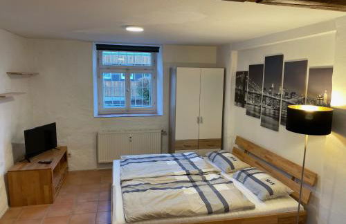 4 Betten in 3-Zimmer-Wohnung mit WLAN TV und Garten - Foto 1