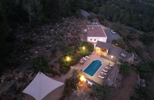 Casa Can Lluc con piscina, jardín y vista al campo - Foto 3