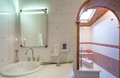 Lovely Apartment In Massa E Cozzile - Foto 31