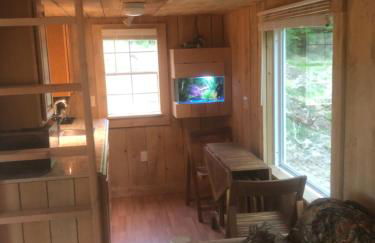 The HideAway Tiny Cabin - Foto 6