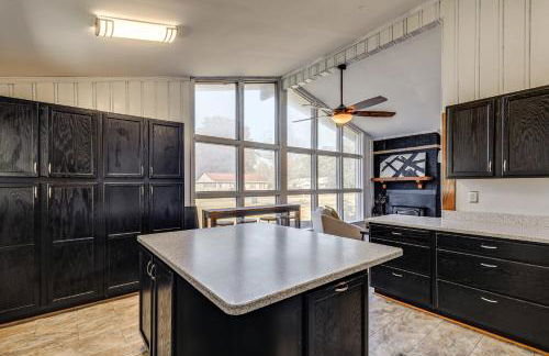 7 Mi to Neuse River! Family Home with Poolside Oasis - Foto 4