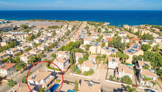 Villa Petra in Paralimni - Foto 4, Habitación