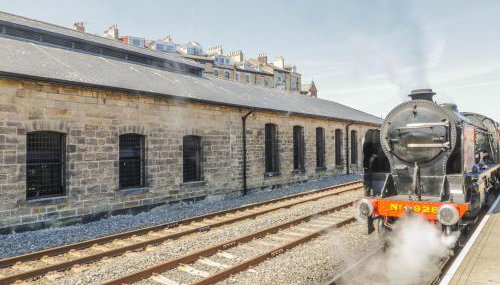 Mallard Engine Shed - Photo 2