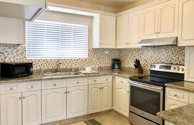 Perez Ipao Apts - Photo 8