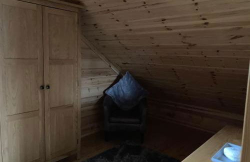 Red Squirrel log cabin with hot tub - Foto 7