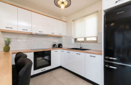 Aktis Elegant Villa - Foto 19